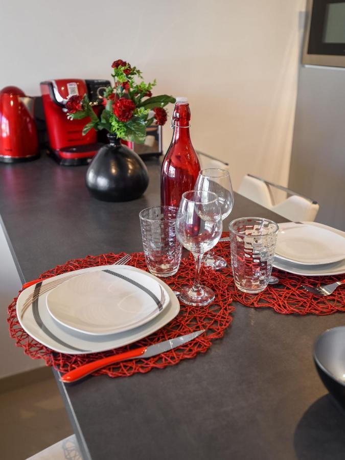 Апартаменты Au Nom De La Rose - Casa Vostra - Caution 800 Eur & Id Requises - Аннемас Экстерьер фото